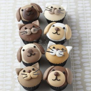 cupcakes-perro-gato-kiosko-de-dulcinea-min
